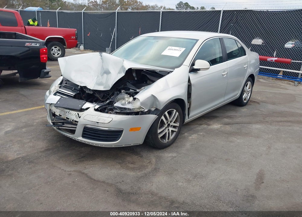 2010 VOLKSWAGEN JETTA VIN: 3VWAL7AJ7AM069887