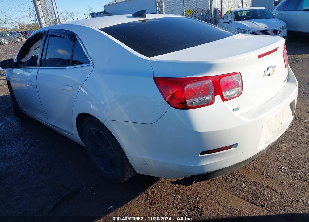 2015 CHEVROLET MALIBU LS VIN: 1G11B5SL8FF198019