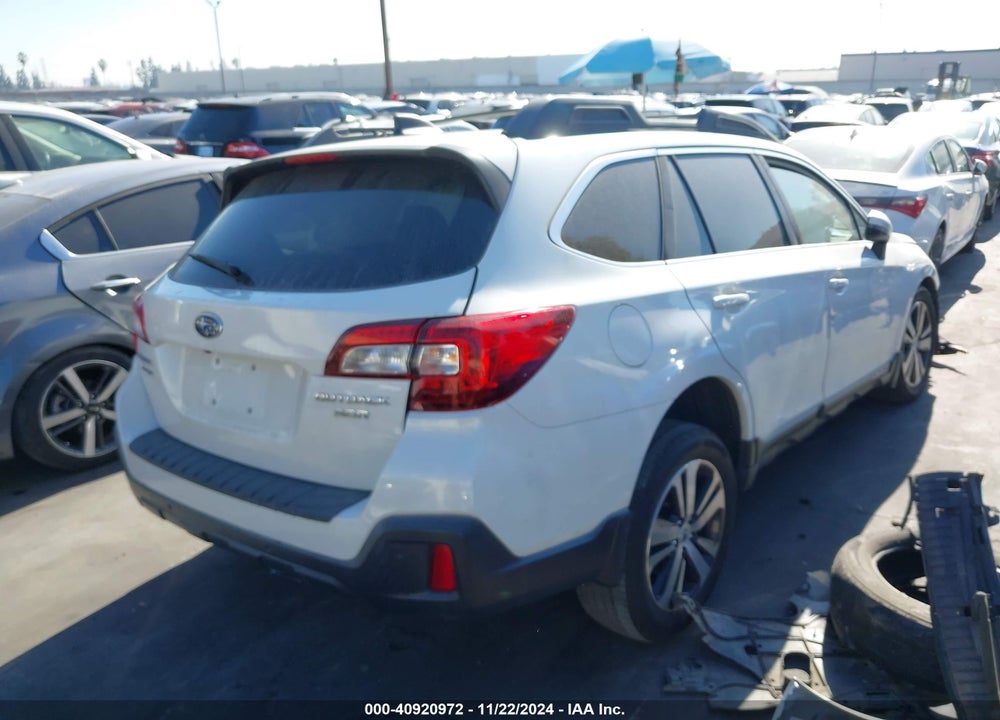 2018 SUBARU OUTBACK 3.6R LIMITED VIN: 4S4BSENC6J3344396