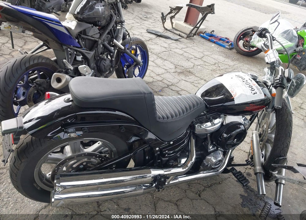 2023 HARLEY-DAVIDSON FXST VIN: 1HD1BVJ2XPB062787