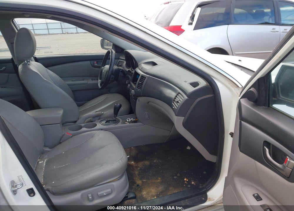 2009 KIA OPTIMA EX VIN: KNAGE228595353359