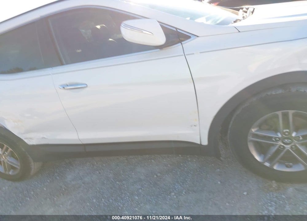 2017 HYUNDAI SANTA FE SPORT 2.4L VIN: 5XYZU3LB5HG446886