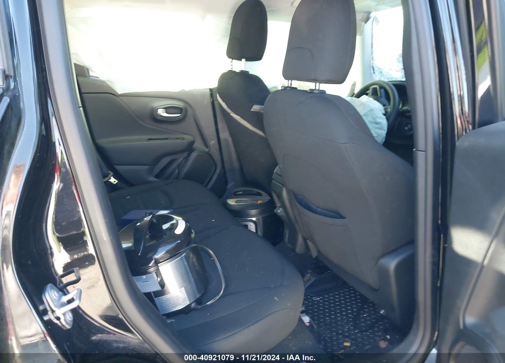 2022 JEEP RENEGADE LATITUDE 4X4 VIN: ZACNJDB19NPN63191