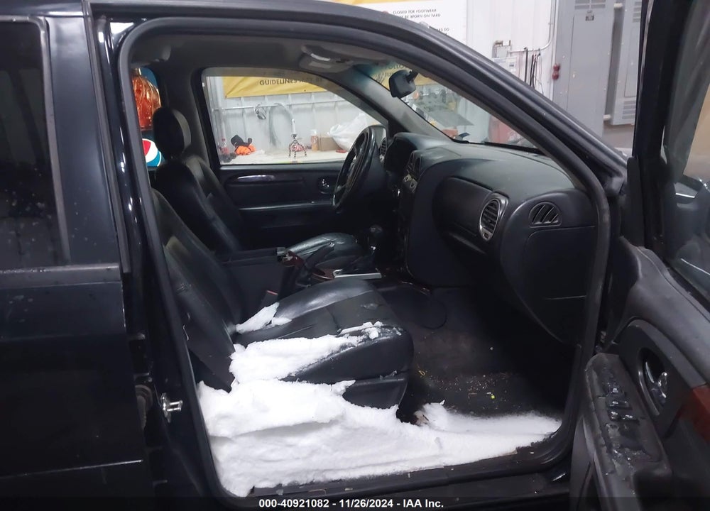 2006 GMC ENVOY XL DENALI VIN: 1GKET66M966116883