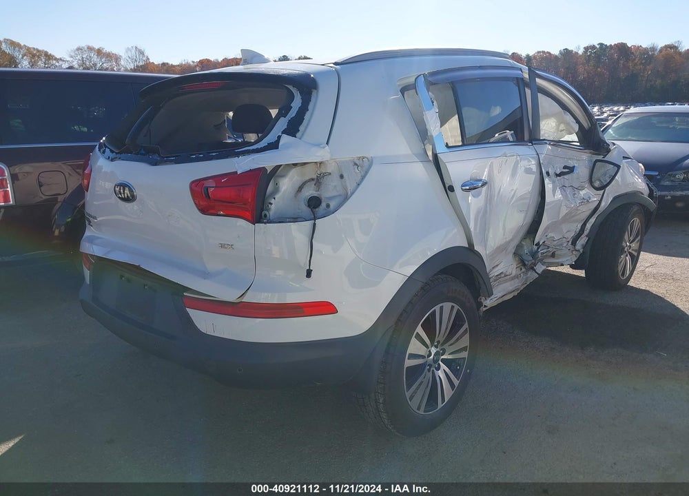 2016 KIA SPORTAGE EX VIN: KNDPC3AC4G7836668