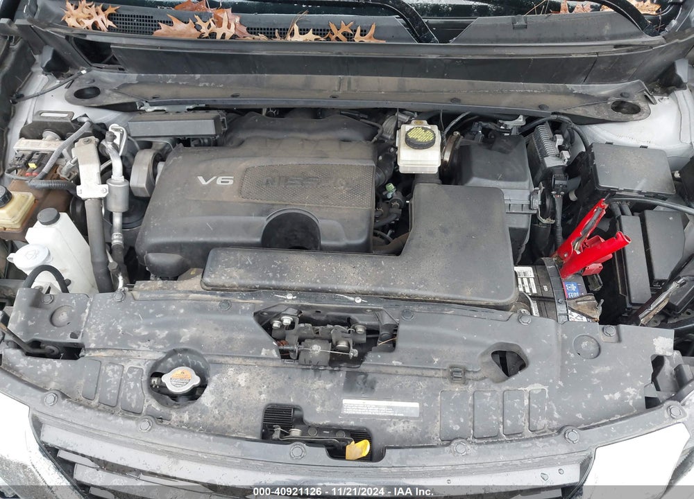 2018 NISSAN PATHFINDER SL VIN: 5N1DR2MM7JC666140