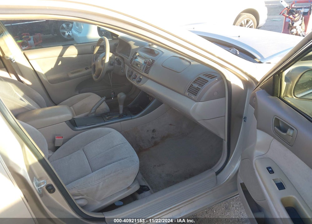 2003 TOYOTA CAMRY LE VIN: 4T1BE32K93U160204
