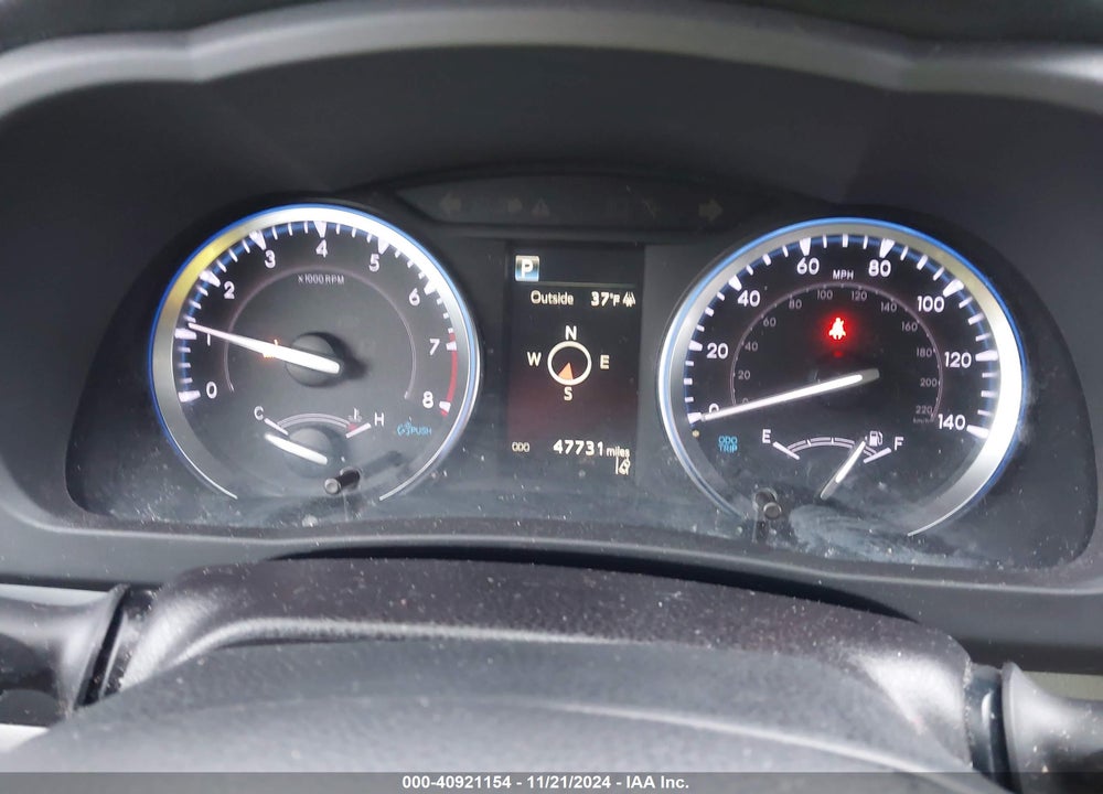 2019 TOYOTA HIGHLANDER XLE VIN: 5TDJZRFH7KS589222