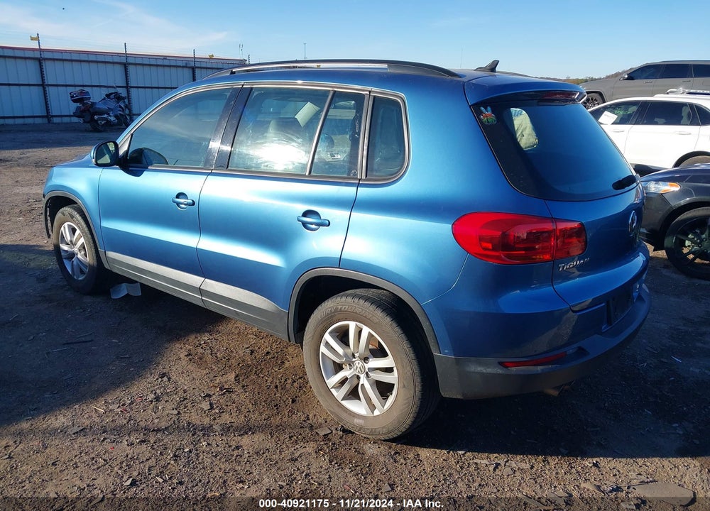 2017 VOLKSWAGEN TIGUAN 2.0T S VIN: WVGBV7AX2HK008501