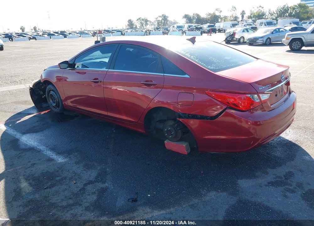 2011 HYUNDAI SONATA VIN: 5NPEB4AC0BH048037