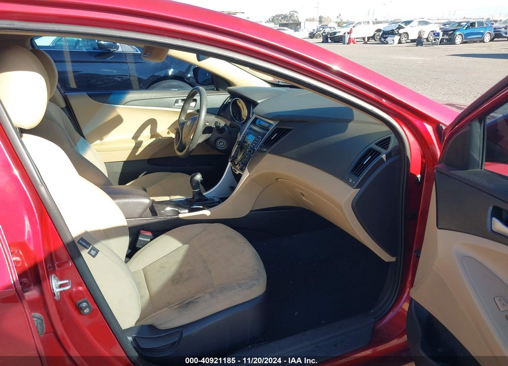2011 HYUNDAI SONATA VIN: 5NPEB4AC0BH048037