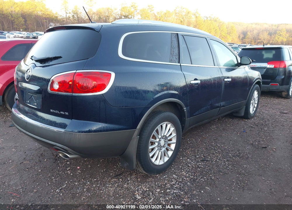 2011 BUICK ENCLAVE CX VIN: 5GAKRAED4BJ389739