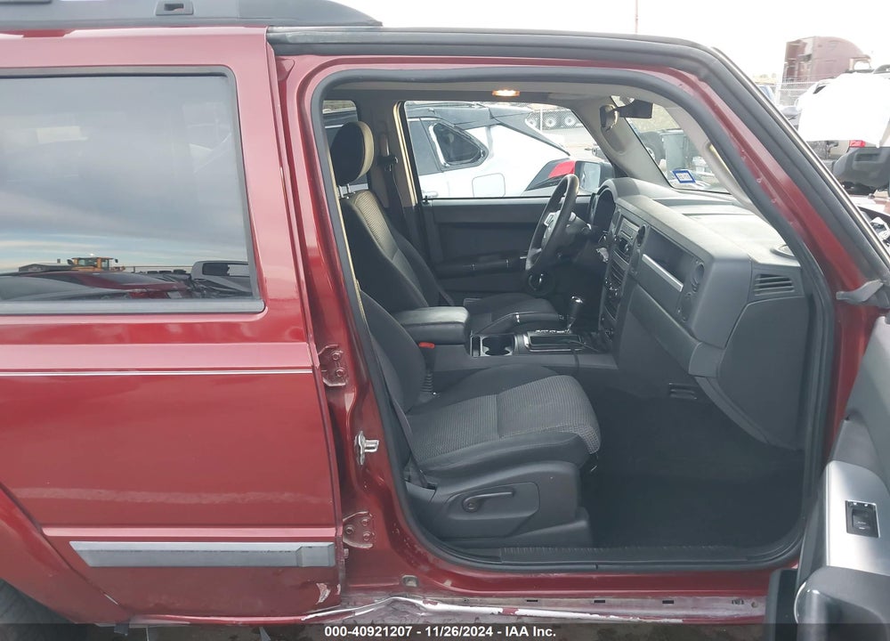 2009 JEEP COMMANDER SPORT VIN: 1J8HH48K49C500594