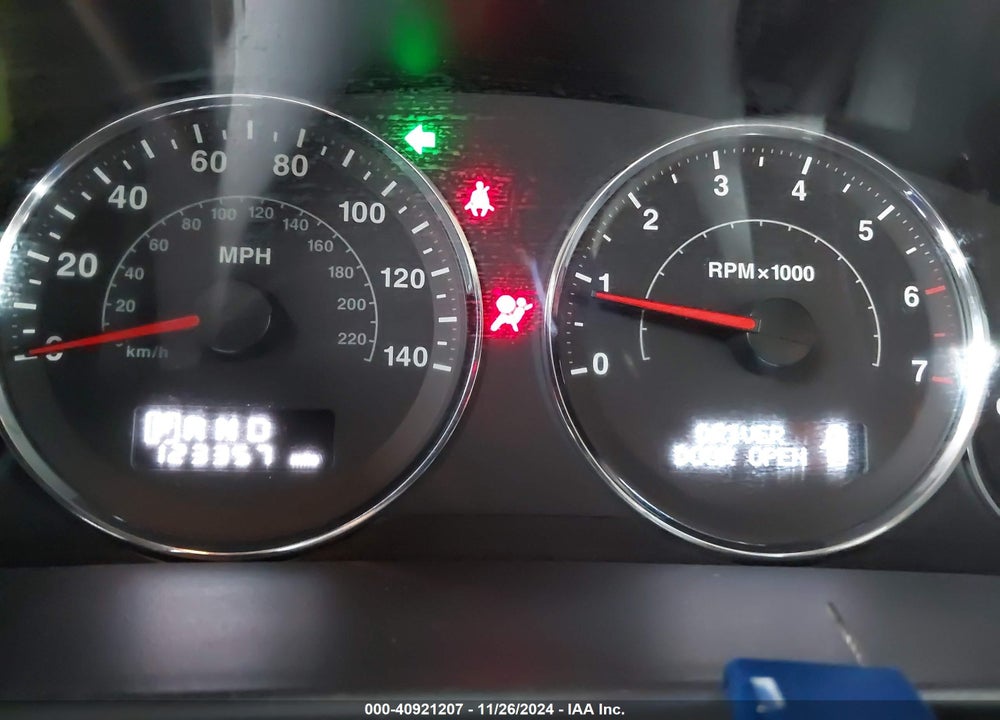 2009 JEEP COMMANDER SPORT VIN: 1J8HH48K49C500594