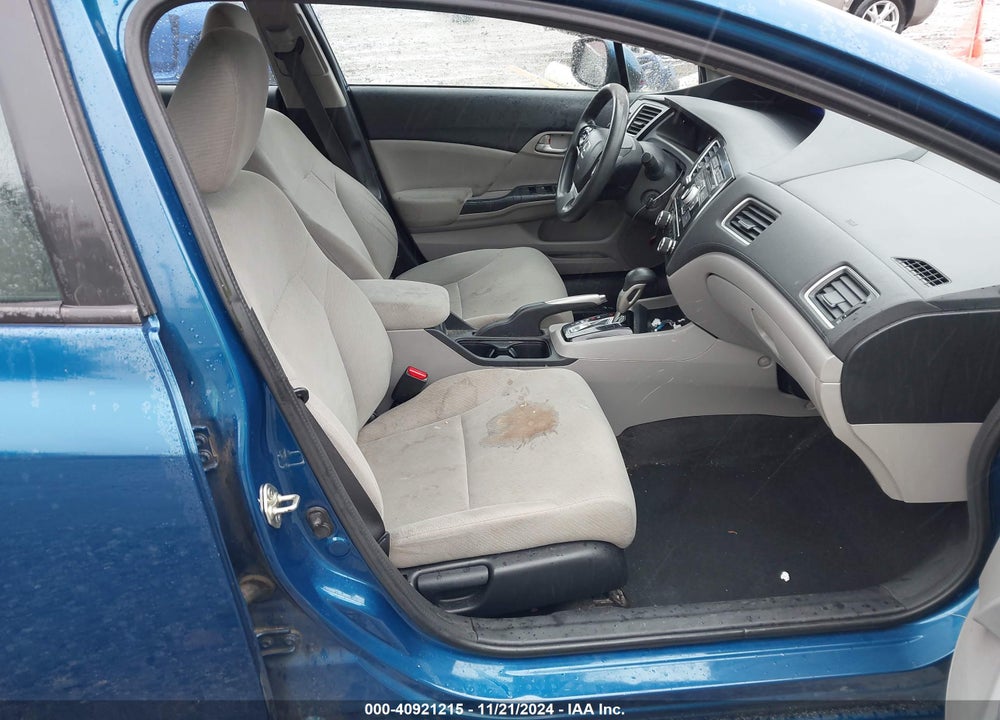 2013 HONDA CIVIC LX VIN: 2HGFB2F57DH592373