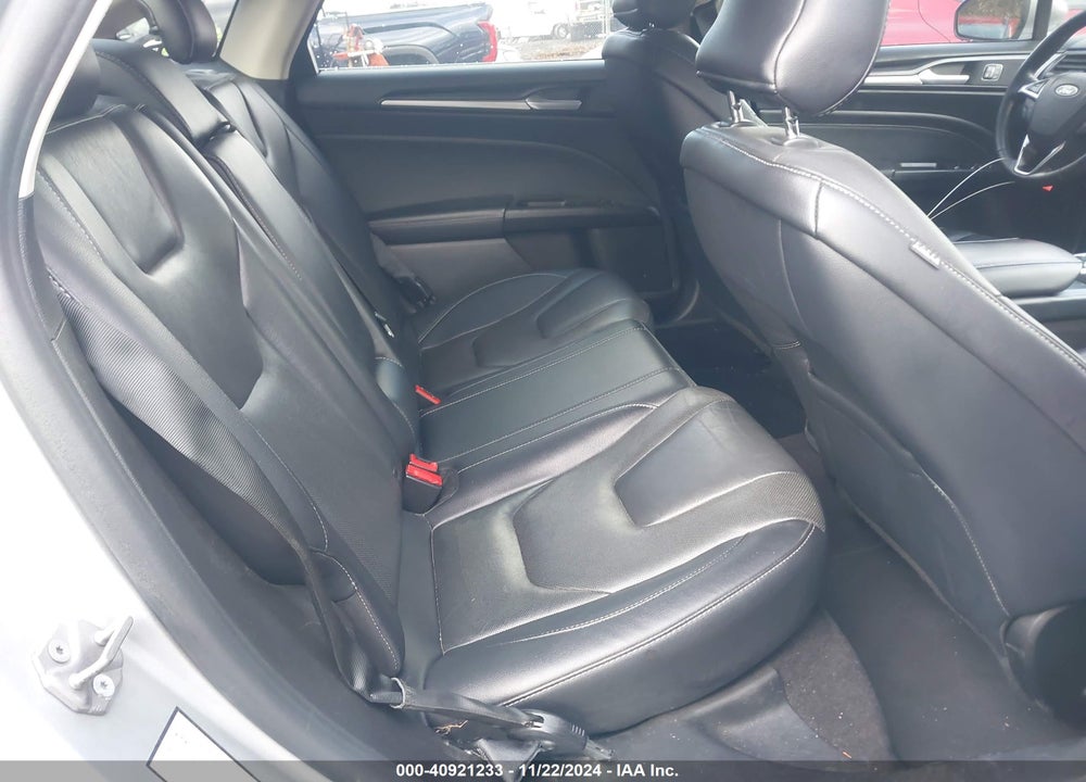 2019 FORD FUSION VIN: 3FA6P0D99KR184359