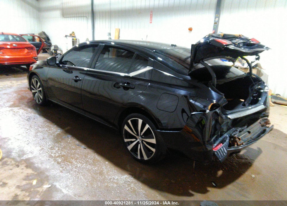 2019 NISSAN ALTIMA VIN: 1N4BL4CW1KC174609