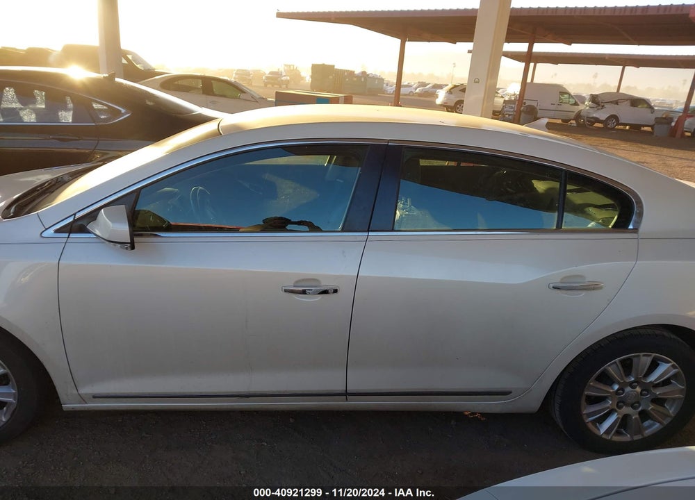2013 BUICK LACROSSE LEATHER GROUP VIN: 1G4GC5ER2DF149096