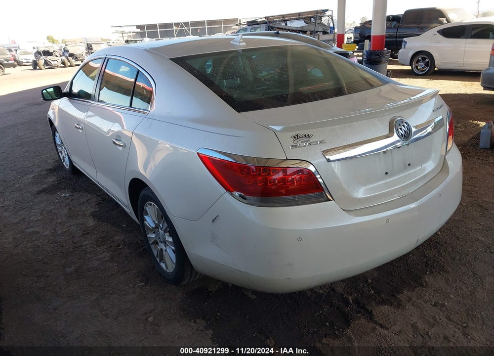 2013 BUICK LACROSSE LEATHER GROUP VIN: 1G4GC5ER2DF149096