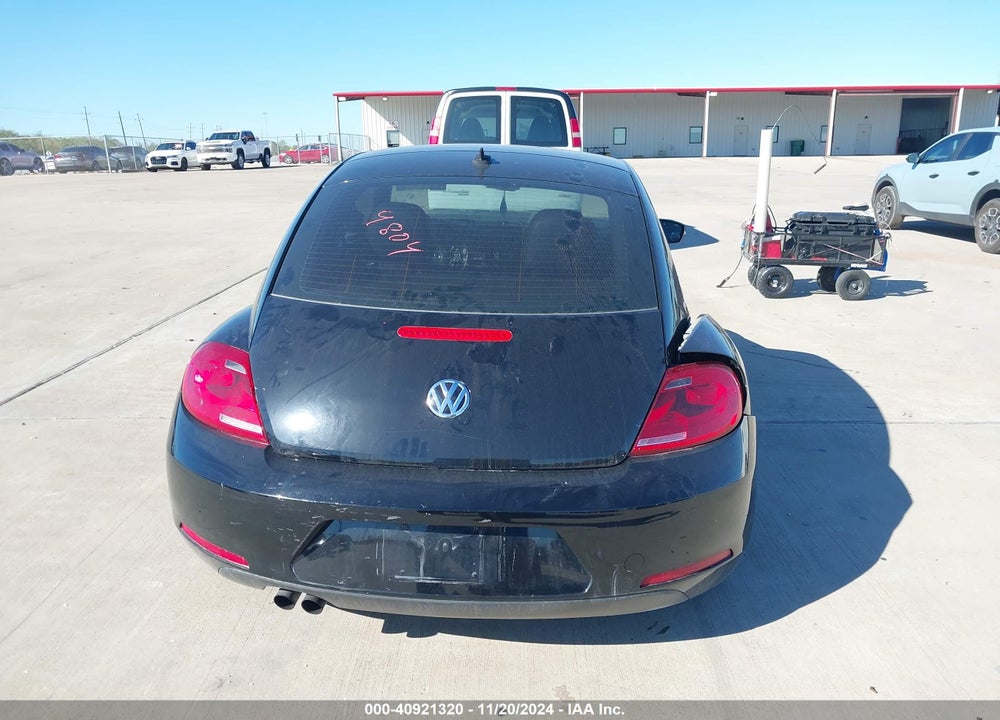 2014 VOLKSWAGEN BEETLE 1.8T VIN: 3VWJ17ATXEM636977