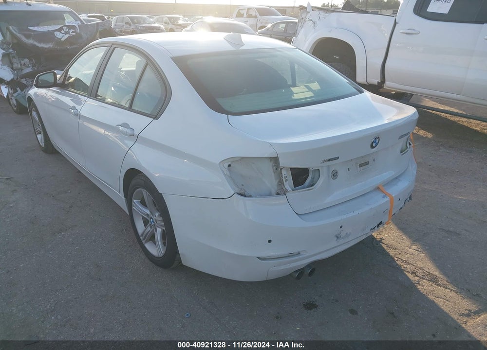 2014 BMW 328 VIN: WBA3B5C52EP543065