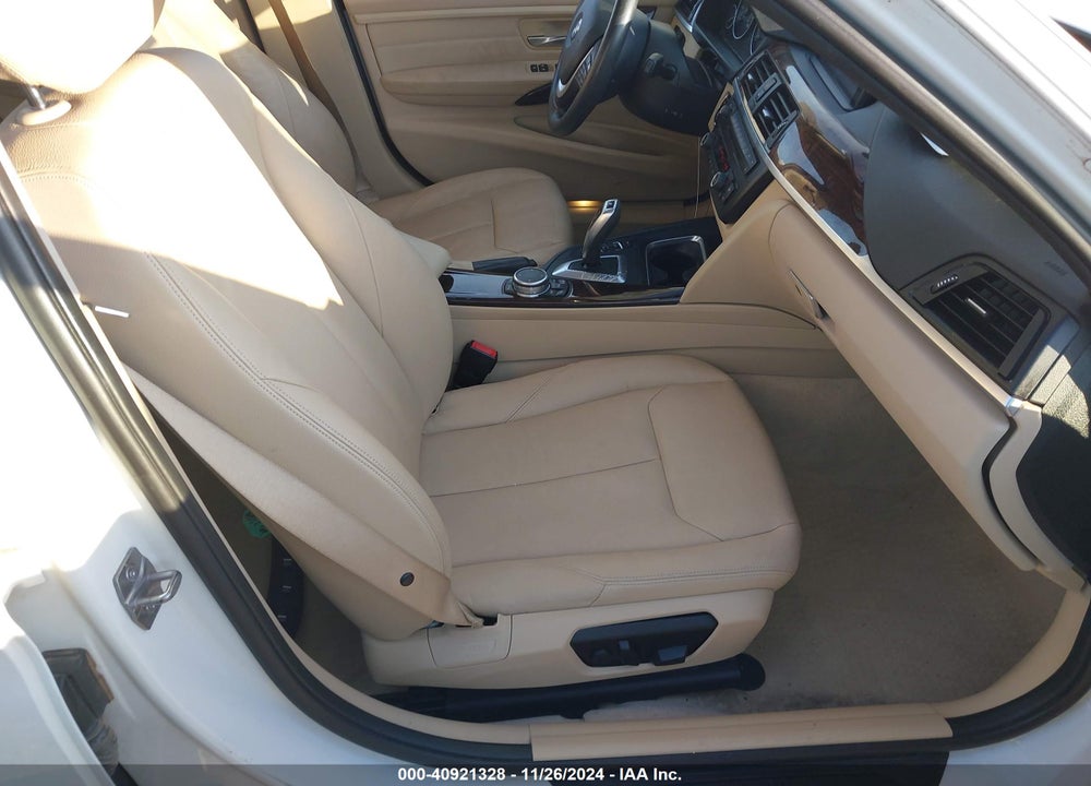 2014 BMW 328 VIN: WBA3B5C52EP543065