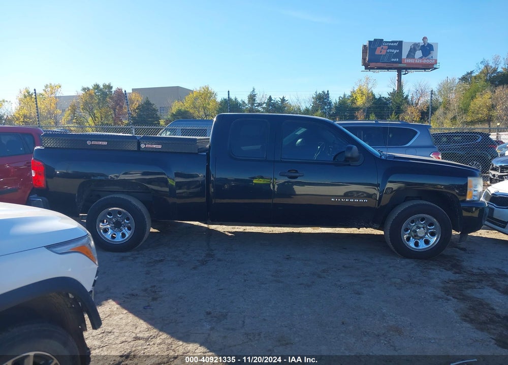 2011 CHEVROLET SILVERADO 1500 LT VIN: 1GCRCSE07BZ363493