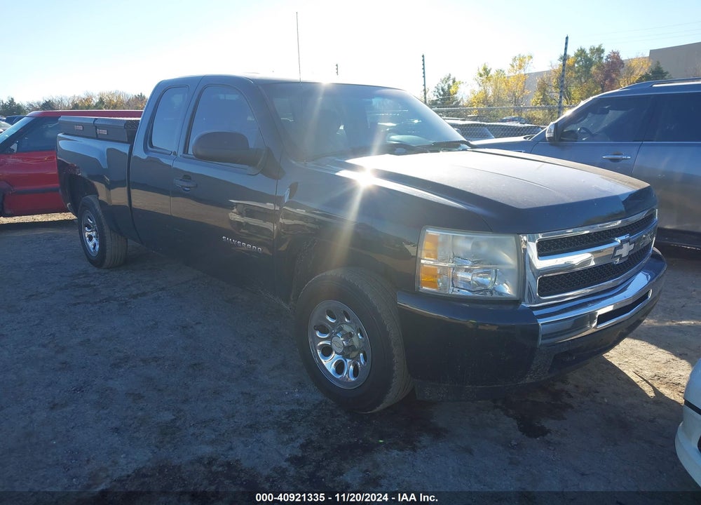 2011 CHEVROLET SILVERADO 1500 LT VIN: 1GCRCSE07BZ363493