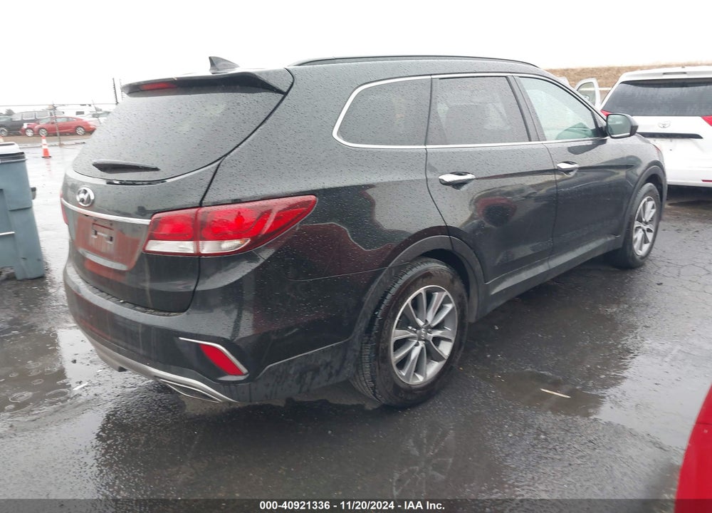 2017 HYUNDAI SANTA FE SE VIN: KM8SM4HF7HU177447