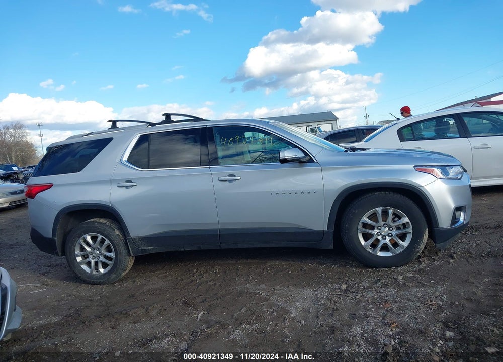 2018 CHEVROLET TRAVERSE 1LT VIN: 1GNEVGKW7JJ203164