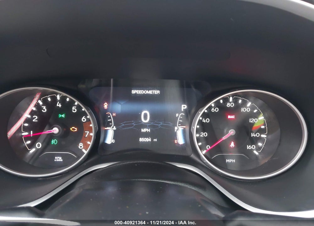 2018 JEEP COMPASS LATITUDE FWD VIN: 3C4NJCBB5JT211394