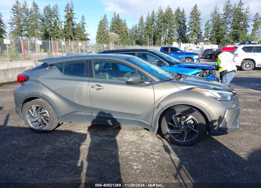 2021 TOYOTA C-HR LIMITED VIN: JTNKHMBX3M1124472