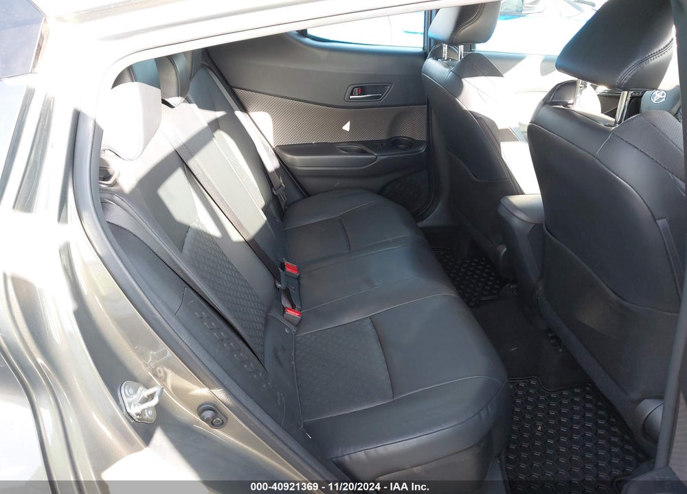 2021 TOYOTA C-HR LIMITED VIN: JTNKHMBX3M1124472