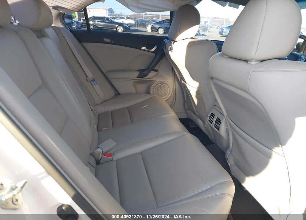 2011 ACURA TSX 2.4 VIN: JH4CU2F66BC000397