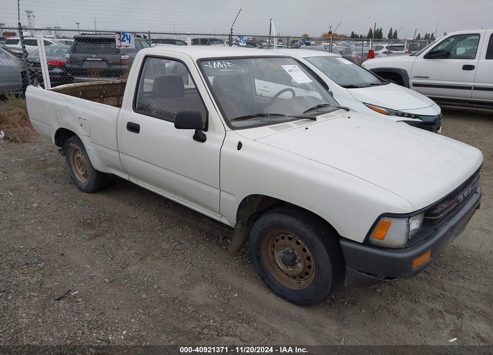 1990 TOYOTA PICKUP 1/2 TON SHORT WHEELBASE VIN: JT4RN81R3L5063556