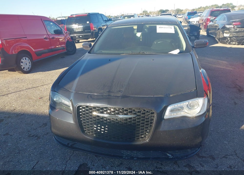 2015 CHRYSLER 300 LIMITED VIN: 2C3CCAAG6FH786983