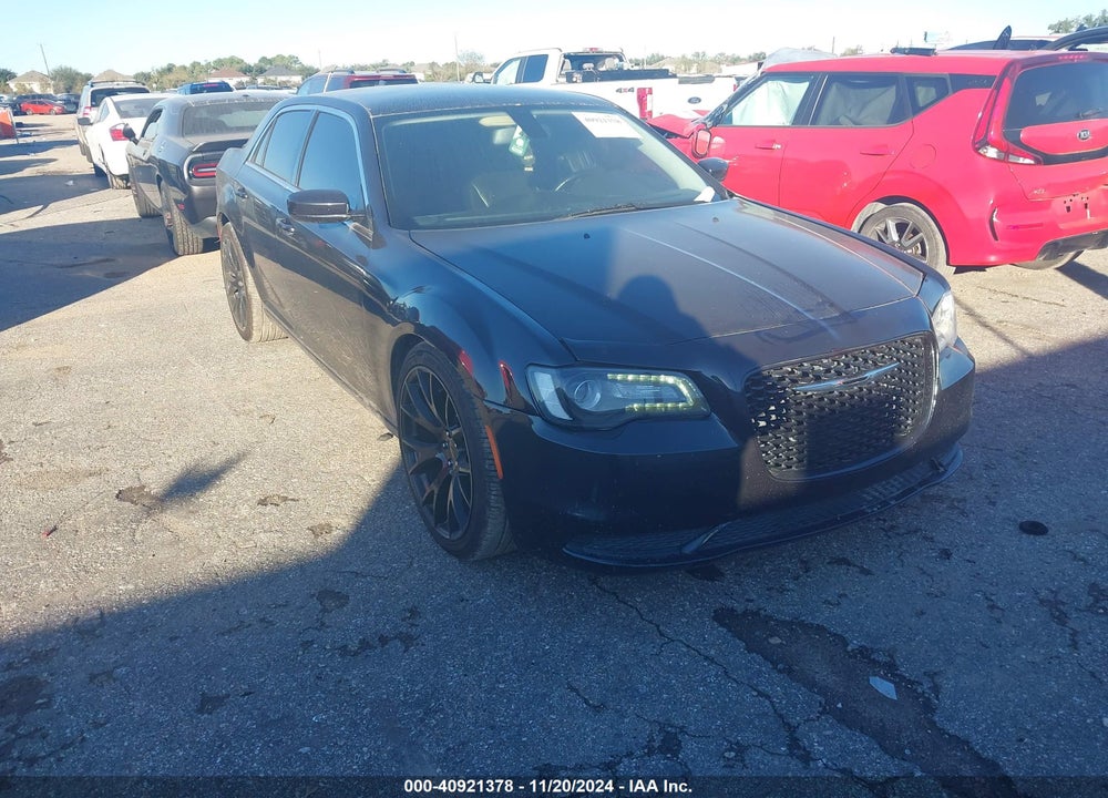 2015 CHRYSLER 300 LIMITED VIN: 2C3CCAAG6FH786983