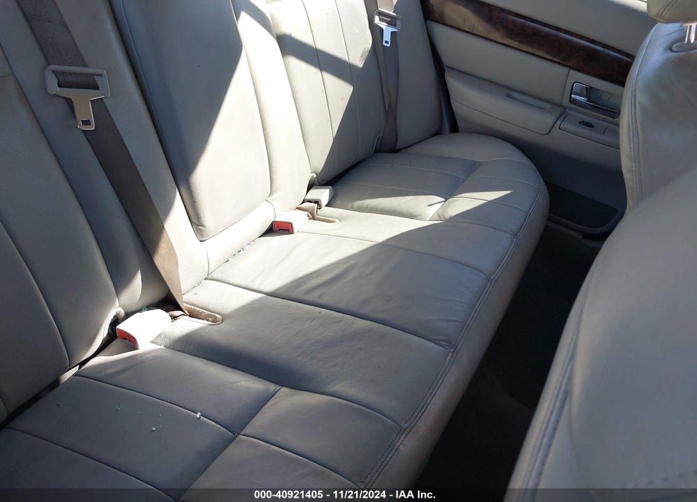 2005 MERCURY GRAND MARQUIS LS/LSE VIN: 2MEFM75W05X662978