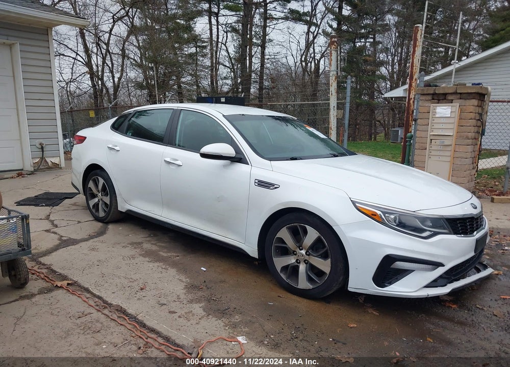 2020 KIA OPTIMA S VIN: 5XXGT4L31LG399491