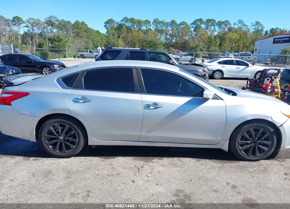 2017 NISSAN ALTIMA VIN: 1N4AL3AP0HC188107