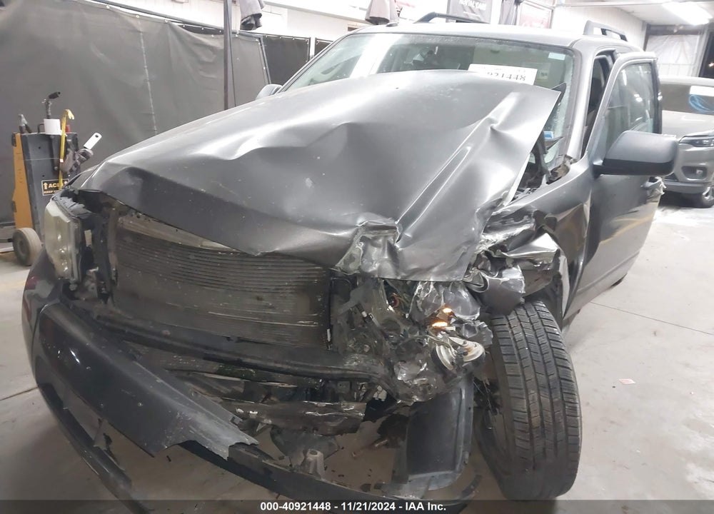 2009 FORD ESCAPE XLT VIN: 1FMCU03719KC57644