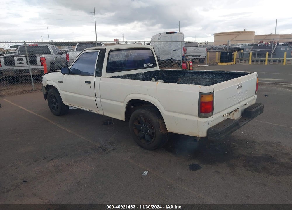 1989 MAZDA B2200 SHORT BED VIN: JM2UF113XK0781669