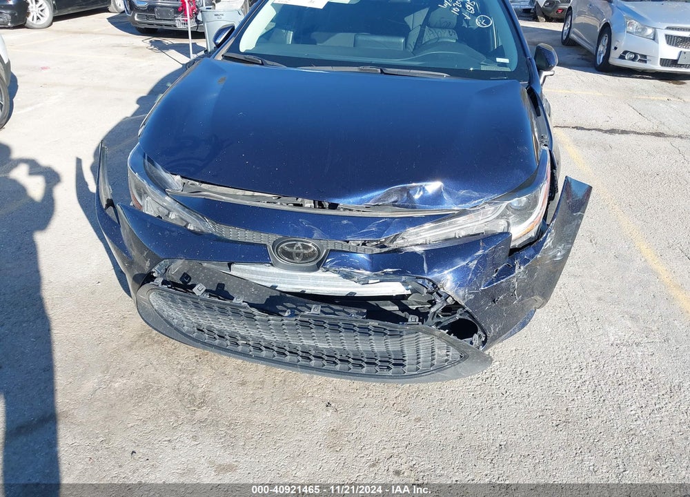 2022 TOYOTA COROLLA LE VIN: 5YFEPMAEXNP365415