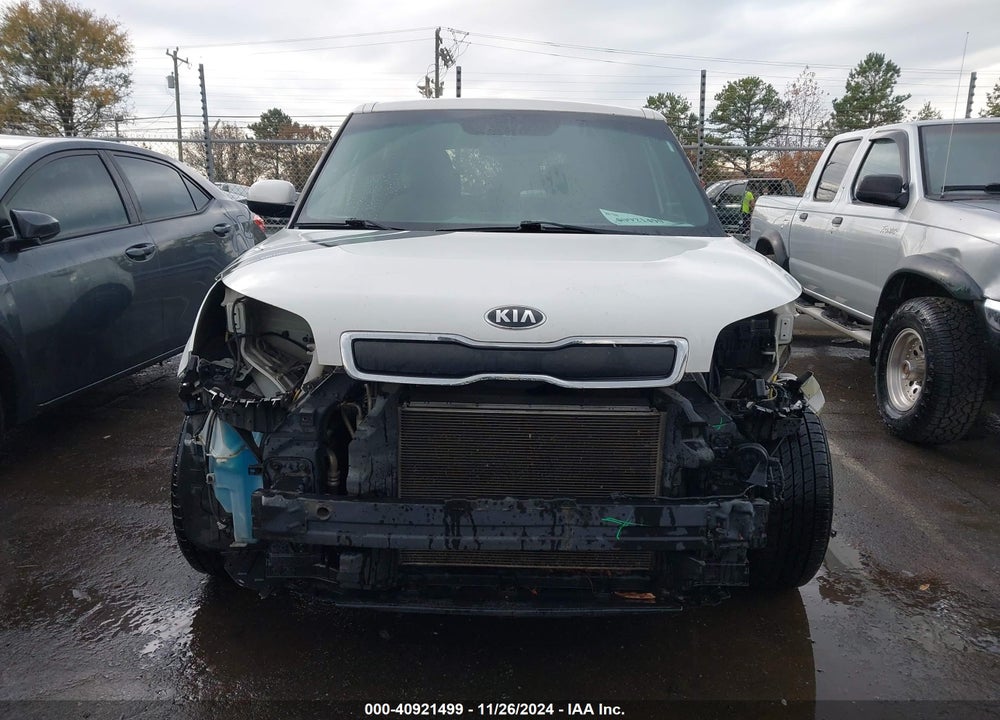 2015 KIA SOUL VIN: KNDJN2A21F7143556
