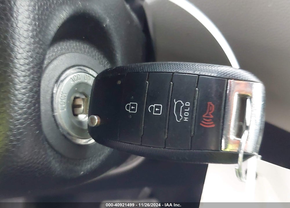 2015 KIA SOUL VIN: KNDJN2A21F7143556