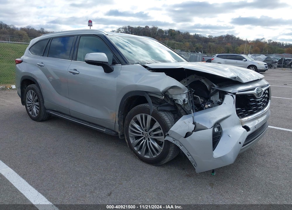 2021 TOYOTA HIGHLANDER PLATINUM VIN: 5TDFZRBH2MS079651