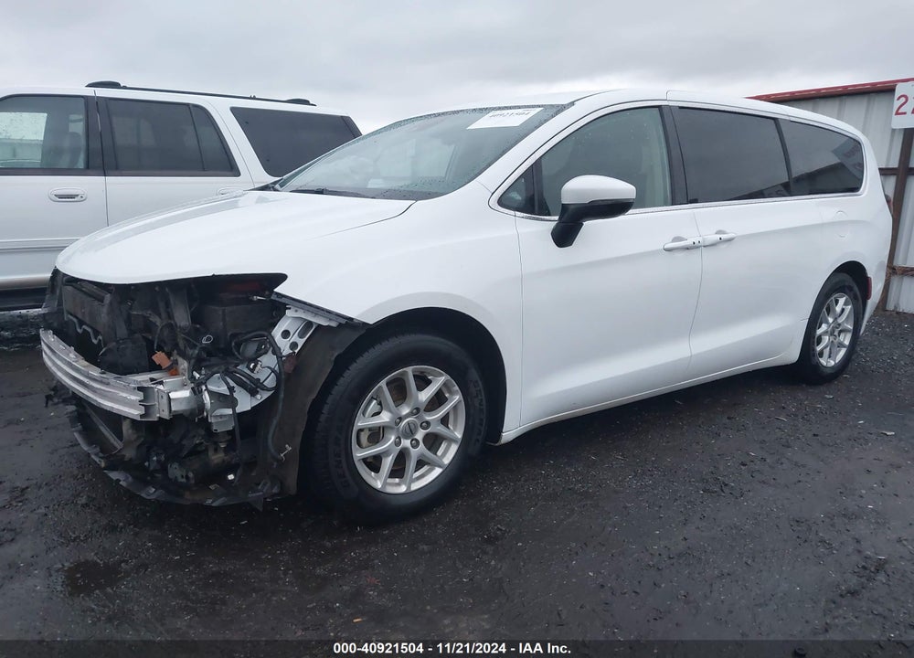 2023 CHRYSLER PACIFICA TOURING L VIN: 2C4RC1BG2PR512132