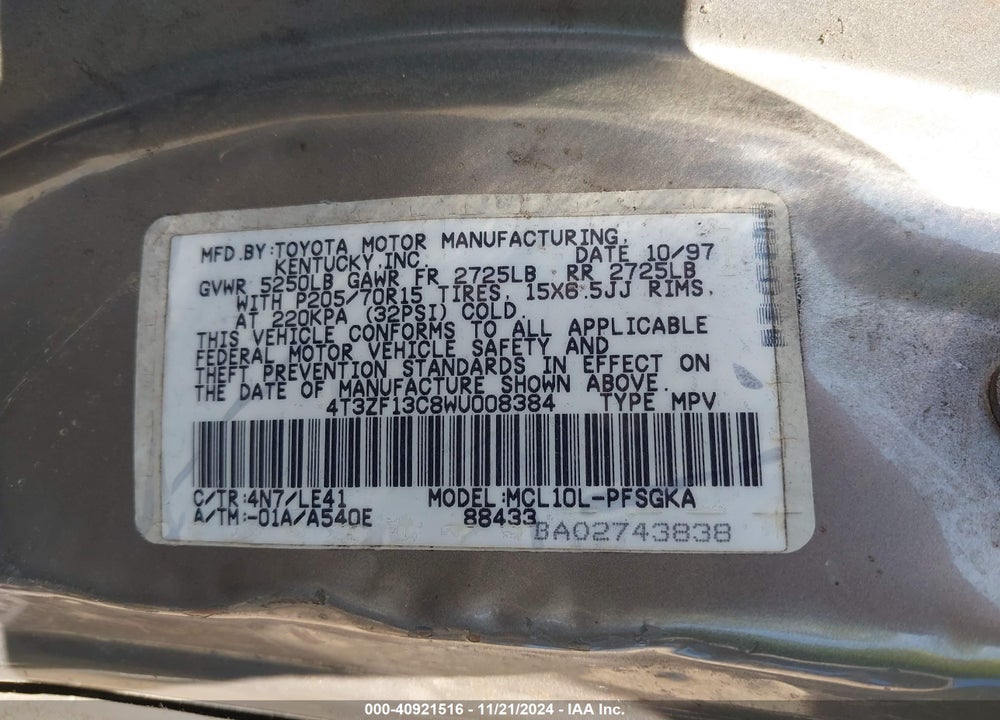 1998 TOYOTA SIENNA XLE VIN: 4T3ZF13C8WU008384