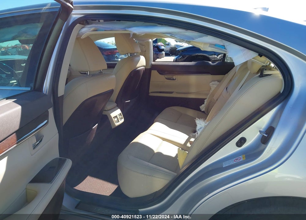 2016 LEXUS ES 350 VIN: 58ABK1GG5GU025589