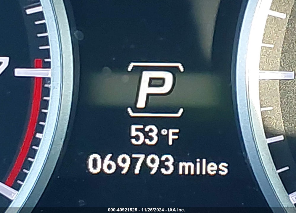 2019 ACURA ILX PREMIUM PACKAGE/TECHNOLOGY PACKAGE VIN: 19UDE2F71KA013941